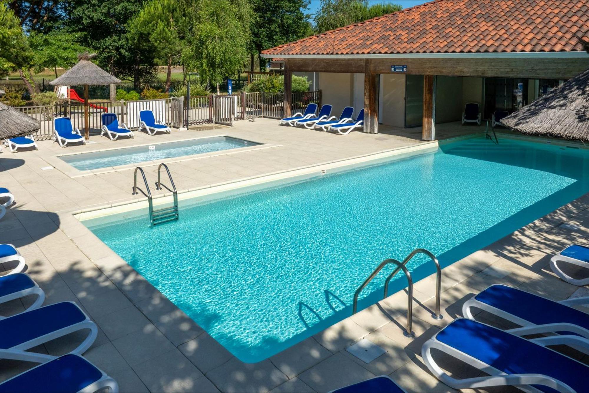 Odalys Le Petit Pont Aparthotel Hourtin